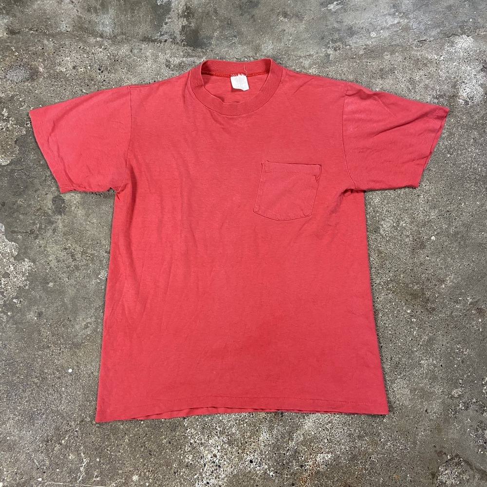 Vintage 1978 Leota For Governor Pocket T-Shirt Size Medium Red Eagle Graphic